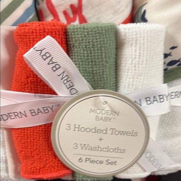 Multicolor Bath Set - Picture 8 of 8